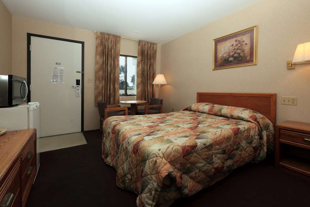 Motel 6 Carlisle, Pa - Cumberland Valley Room photo